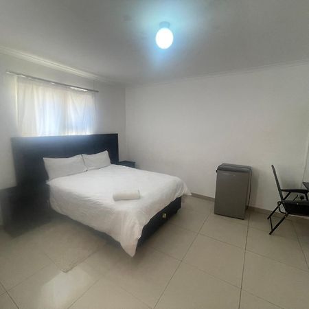 Sabrina Guesthouse Tsumeb Esterno foto