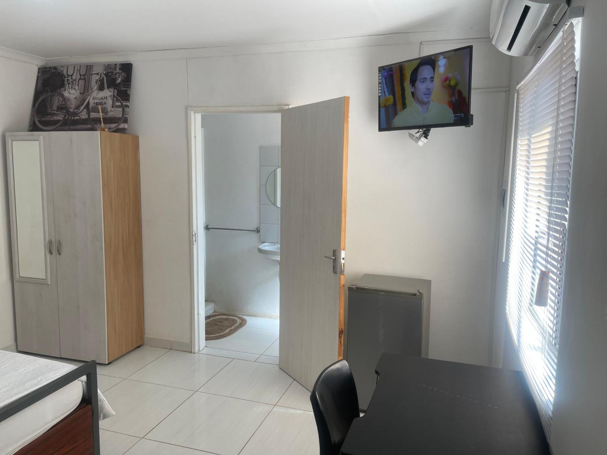 Sabrina Guesthouse Tsumeb Esterno foto